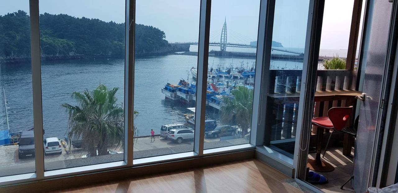 Seom Story Pension Seogwipo Esterno foto