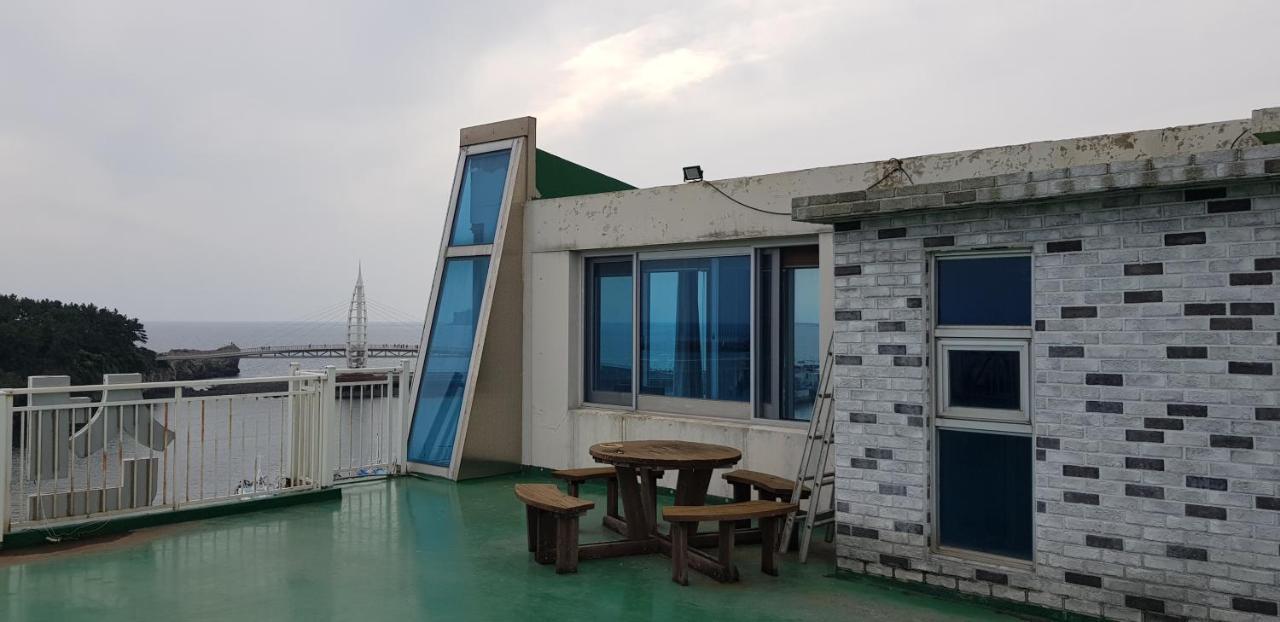 Seom Story Pension Seogwipo Esterno foto